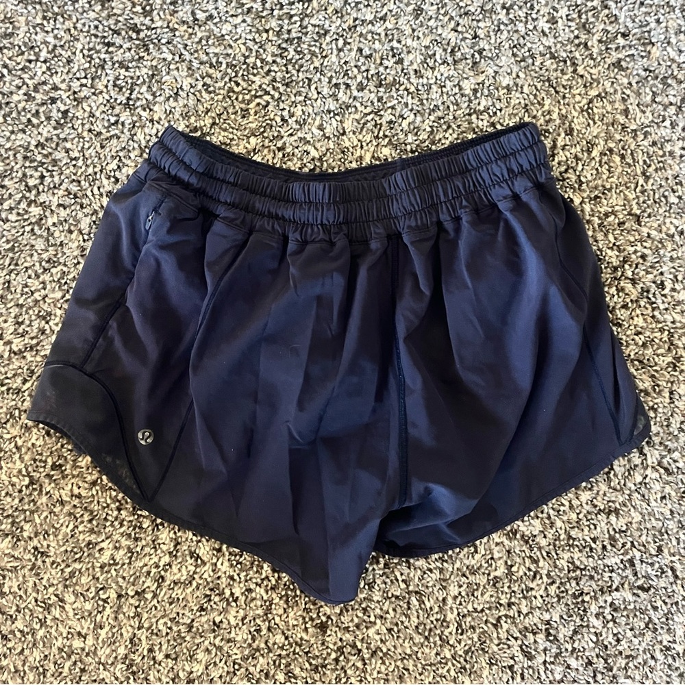 LULULEMON hotty hot short